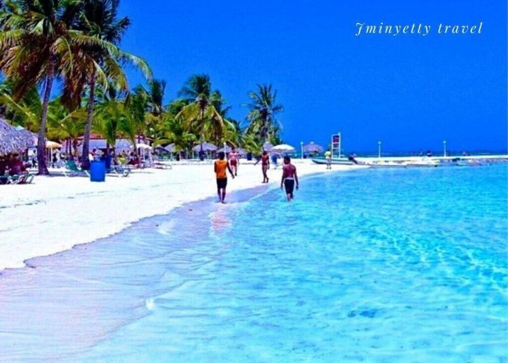 Simply The Most Comfortable Place Next To Boca Chica Beach Exterior photo